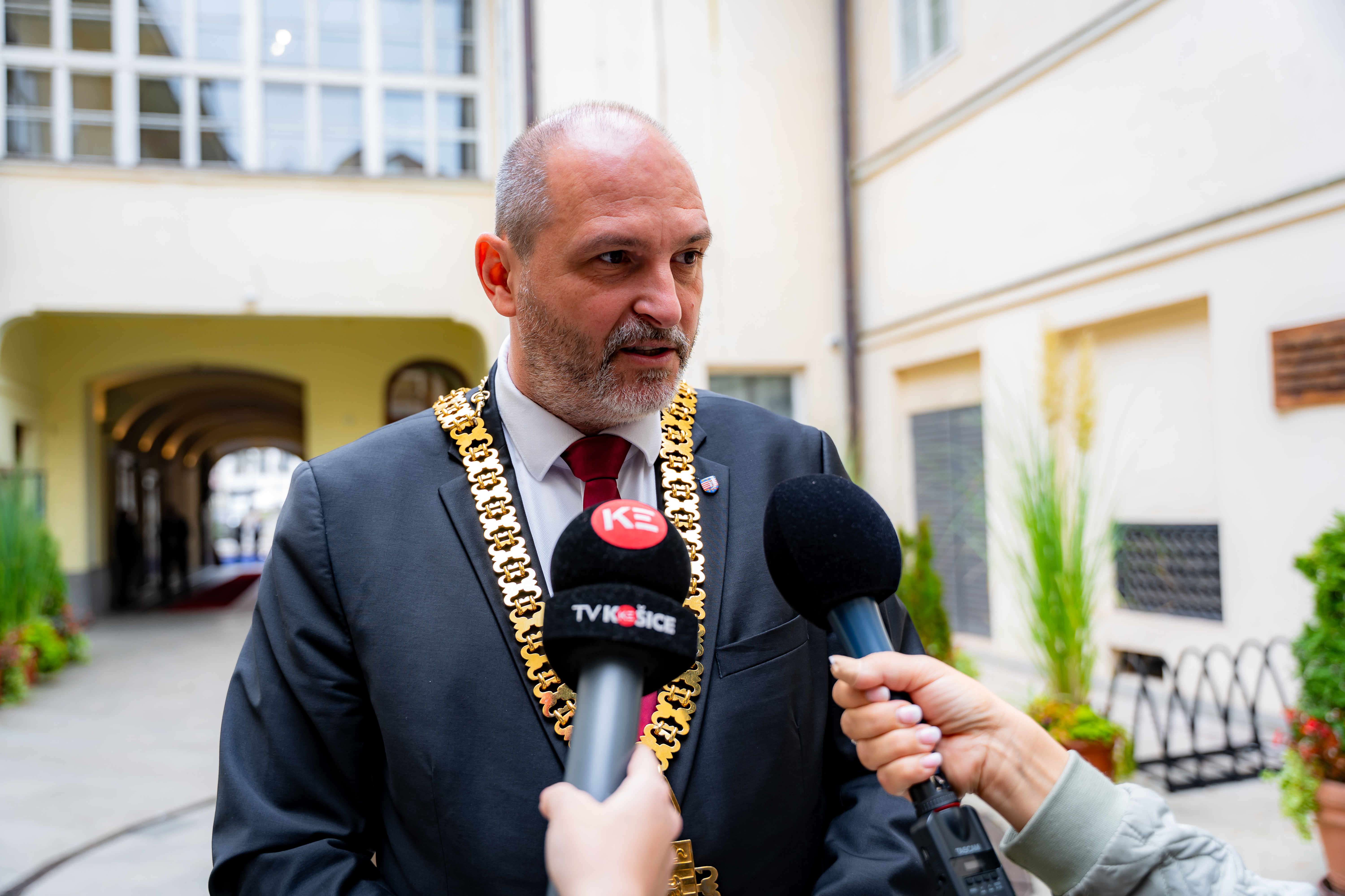 Spolocne rokovanie clenov vlad Slovenskej republiky a Ukrajinyr-49